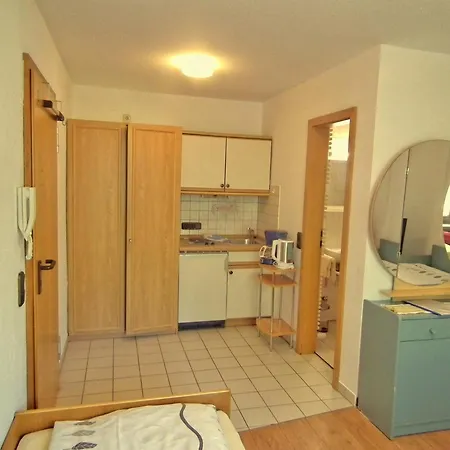 Gaestehaus Zur Faerbe Apartments Oberstdorf Room photo