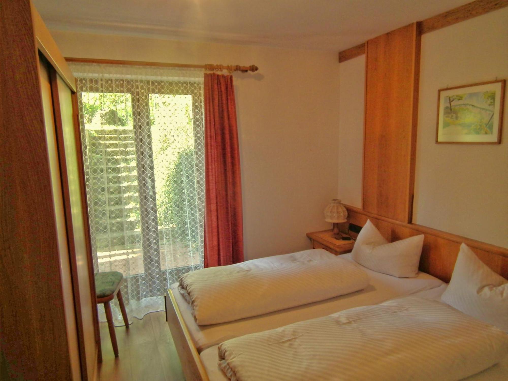 Apartment Gastehaus Zur Farbe
